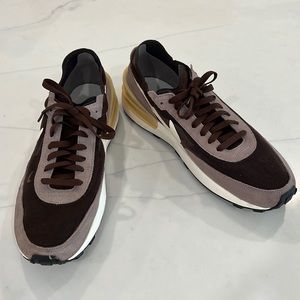 Nike Waffle One SE (Mens Size 10.5) Light Chocolate/Natural/Oil Gray Shoes